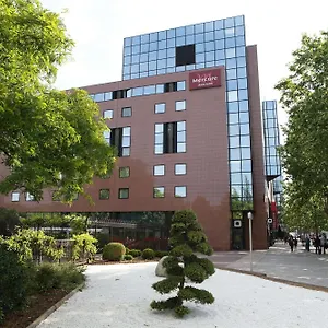 Mercure Centre Compans Hotel